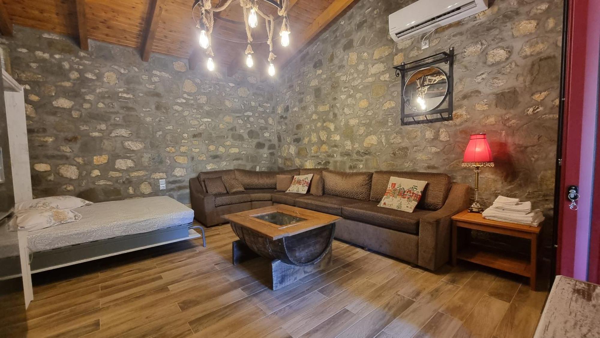 House With Big Garden And Barbeque In Nature Vourgareli Ngoại thất bức ảnh